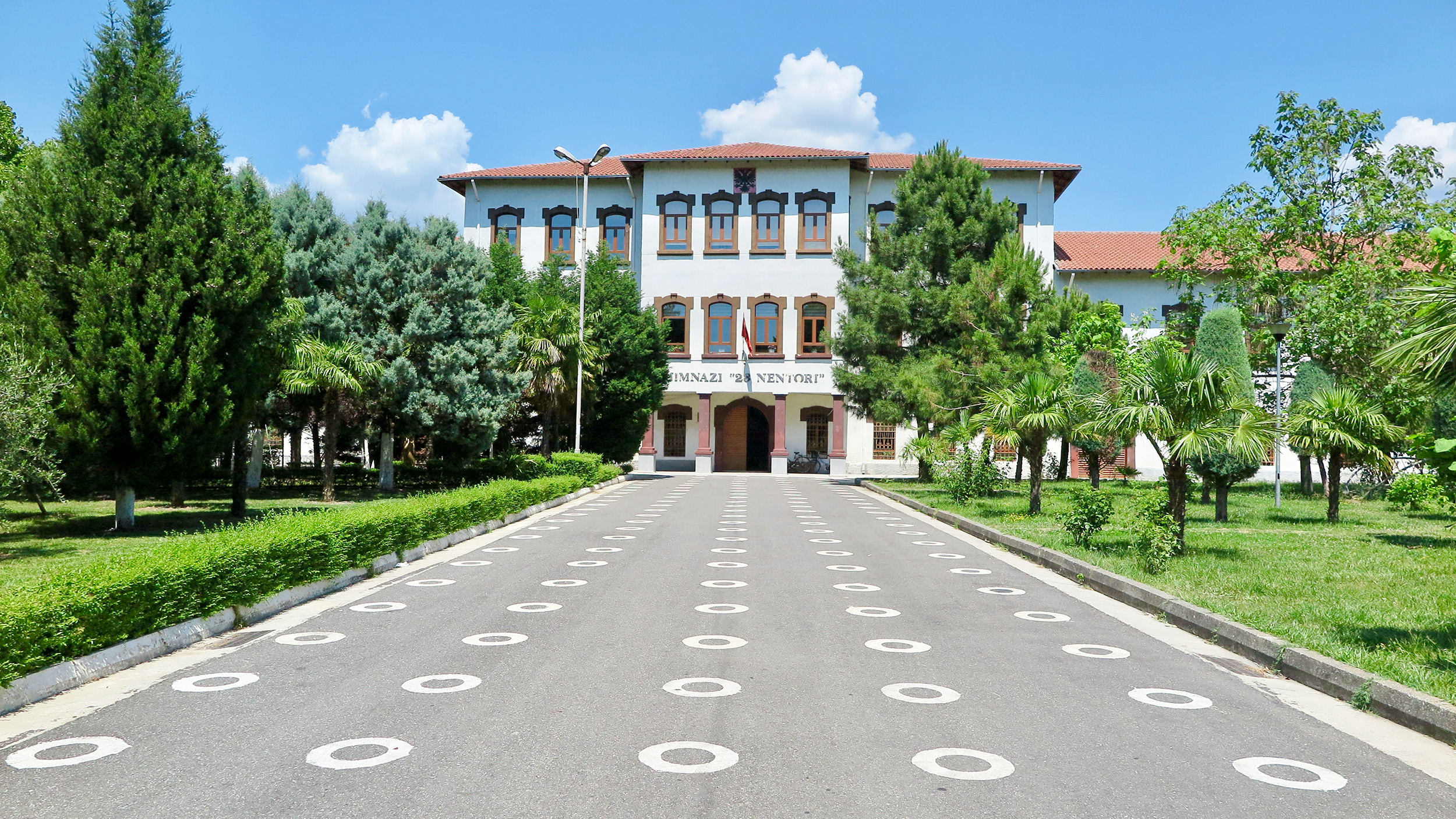 Liceo 28 Nentori di Scutari